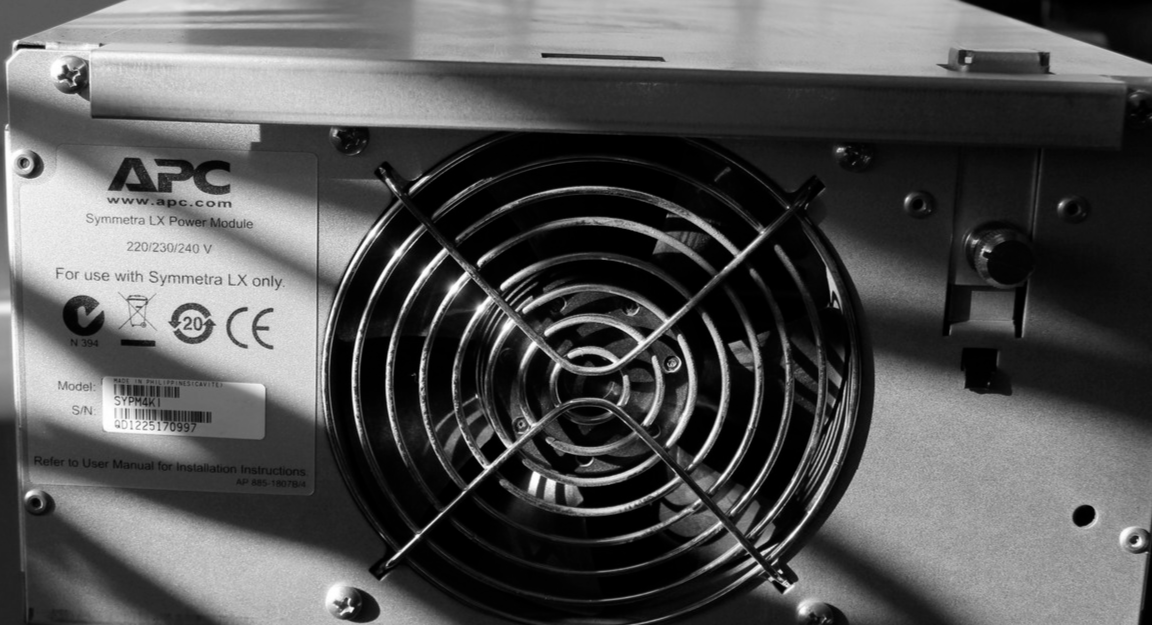 Symmetra SYPM4KI продажа АРС Symmetra сервисный ремонт SYPM4KI